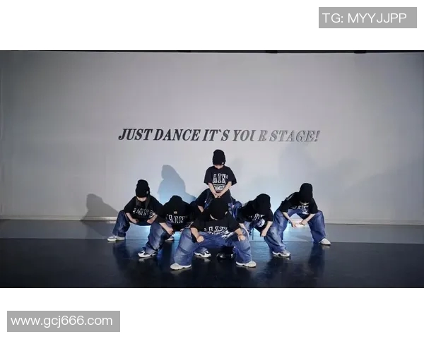 街舞文化的碰撞与传承探秘杭州街舞队的盯防策略与技巧